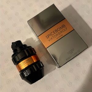 Viktor & Rolf Spicebomb Extreme Black and Orange Bottle